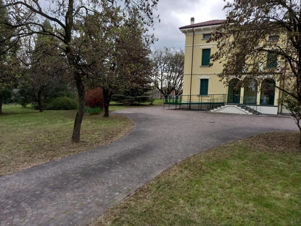 Villa Peonia Parma Exteriér fotografie